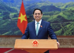 Thủ tướng Phạm Minh Chính trả lời phỏng vấn Tập đoàn truyền thông Clever Group, Romania