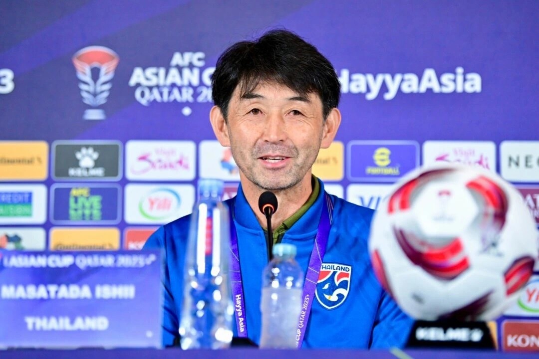 HLV Masatada Ishii của Thái Lan tuyên bố đội bóng đất Chùa Vàng sẽ đánh bại Oman. (Nguồn: Daily News)