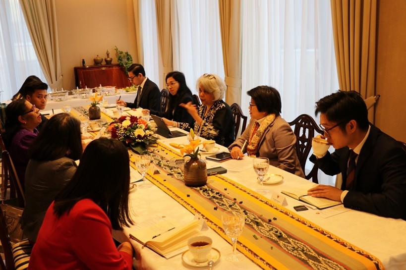 Phiên họp thường kỳ Ủy ban các nước ASEAN tại Warsaw