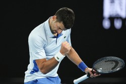 Thắng dễ Adrian Mannarino, Novak Djokovic vào tứ kết Australian Open 2024