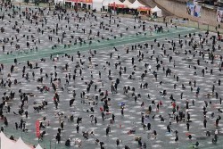 Hàn Quốc: Hơn một triệu du khách tham gia lễ hội câu cá trên băng nổi tiếng thế giới