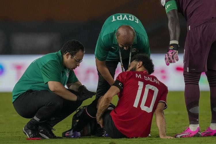 Can Cup 2023: Mohamed Salah chấn thương, trở lại Liverpool để điều trị