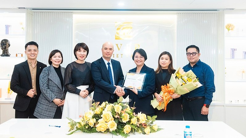 Ever Việt Nam và GeneStory ký hợp tác nâng tầm vị thế chăm sóc sức khỏe toàn diện
