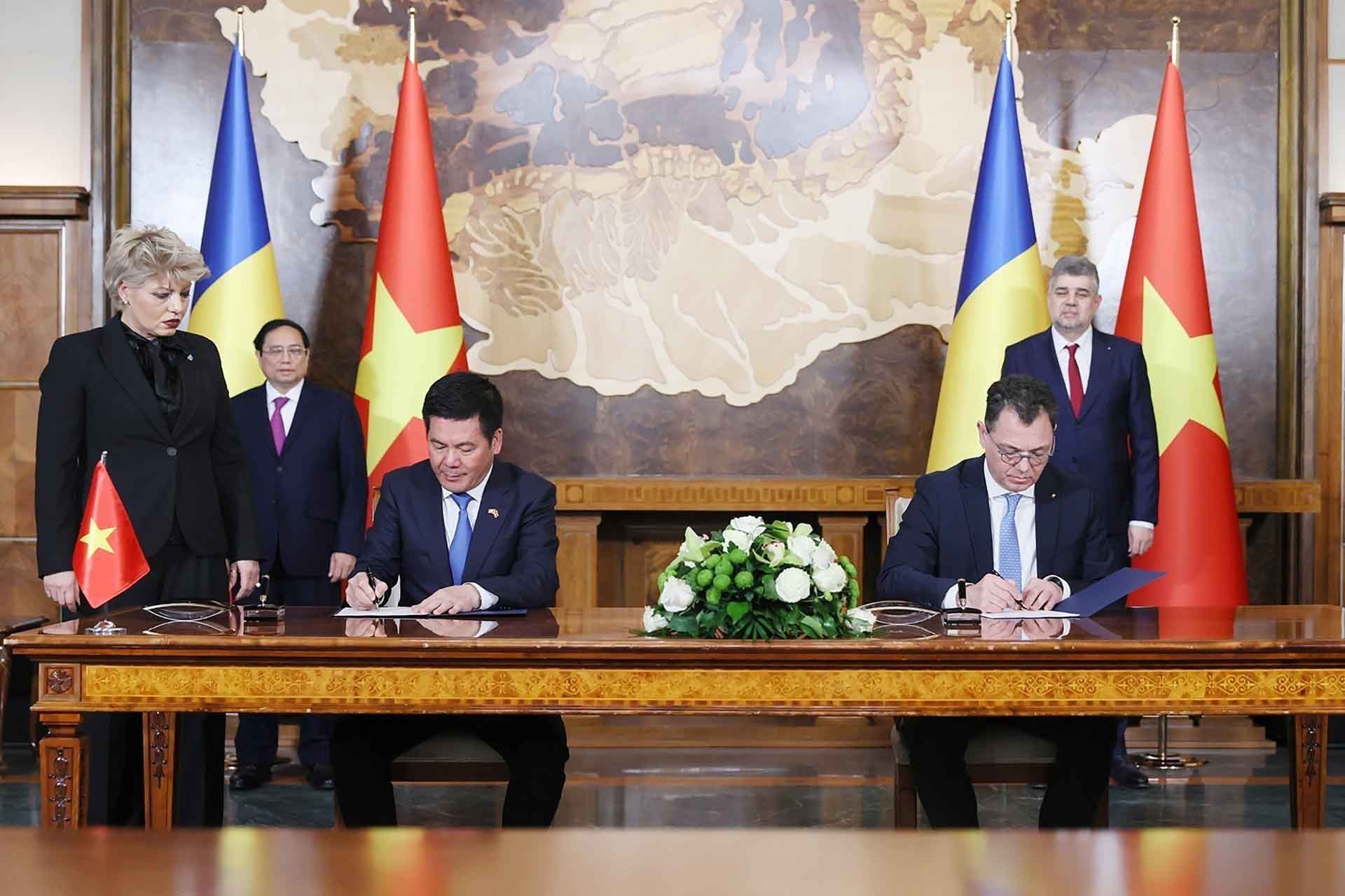 Tăng cường quan hệ hợp tác hữu nghị truyền thống Việt Nam-Romania trên tất cả các lĩnh vực