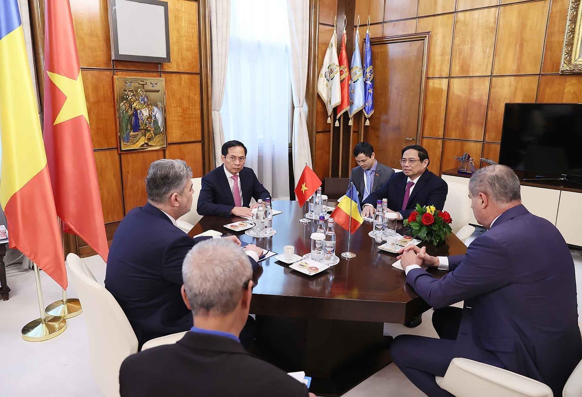 Tăng cường quan hệ hợp tác hữu nghị truyền thống Việt Nam-Romania trên tất cả các lĩnh vực
