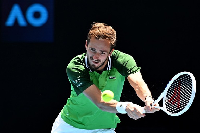 Daniil Medvedev và Hubert Hurkacz tạo ra một trong những trận đấu hấp dẫn nhất kể từ đầu giải Australian Open 2024.