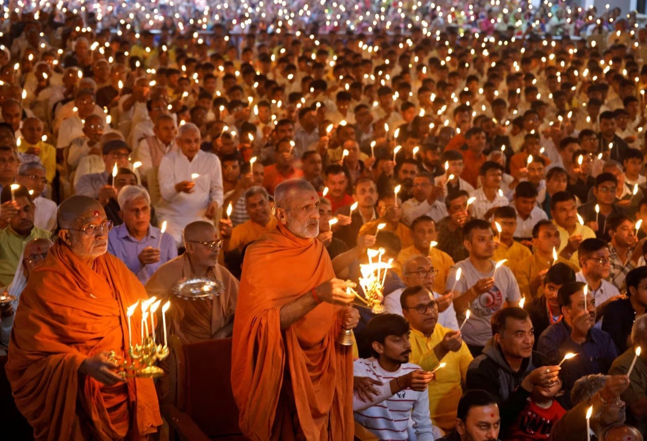 Thủ tướng Ấn Độ Narendra Modi dự lễ khánh thành ngôi đền Hindu mới ở bang Uttar Pradesh