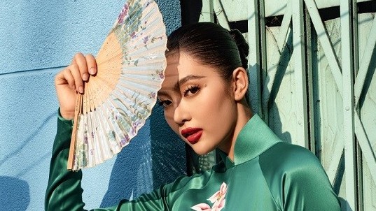 Top 5 Hoa hậu Đại dương Việt Nam 2023 giới thiệu BST áo dài Xuân Giáp Thìn dưới ánh nắng rực rỡ