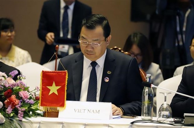 Vietnam suggests diversifying ASEAN-Russia tourism activities: Official