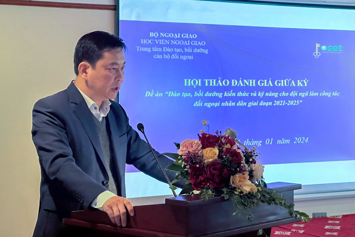 Ông Đồng Huy Cương, Trưởng Ban TCCB, Liên hiệp các tổ chức hữu nghị