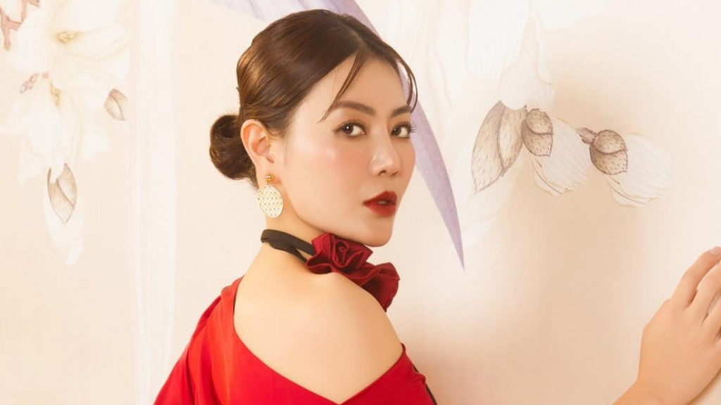Thanh Hương đẹp xuất thần trong bộ ảnh mới