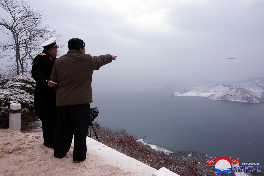 Triều Tiên thử tên lửa, nhà lãnh đạo Kim Jong-un ở đâu? Mỹ trấn an Hàn Quốc và Nhật Bản. KCNA