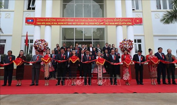 Vietnam-funded radio, television station handed over in Lao province