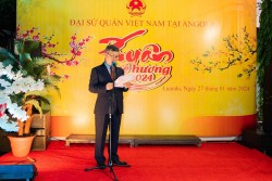 Đại sứ quán Việt Nam tại Angola tổ chức chương trình Tết cộng đồng Xuân Quê hương 2024