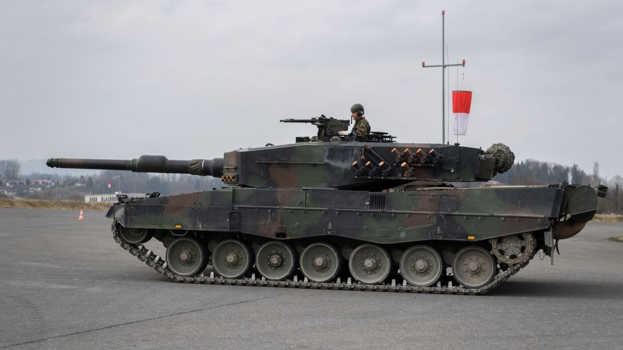 Hai nước châu Âu giao dịch 25 chiếc xe tăng Leopard 2