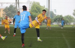 CLB Công an Hà Nội: Thủ môn Bùi Tiến Dũng thi đấu vai trò cầu thủ trong trận đấu thiện nguyện