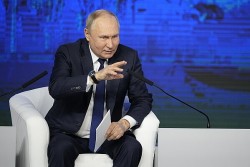Tổng thống Putin muốn 'khu phi quân sự' rộng đủ an toàn, Nga - Ukraine có hoạt động trao đổi lớn