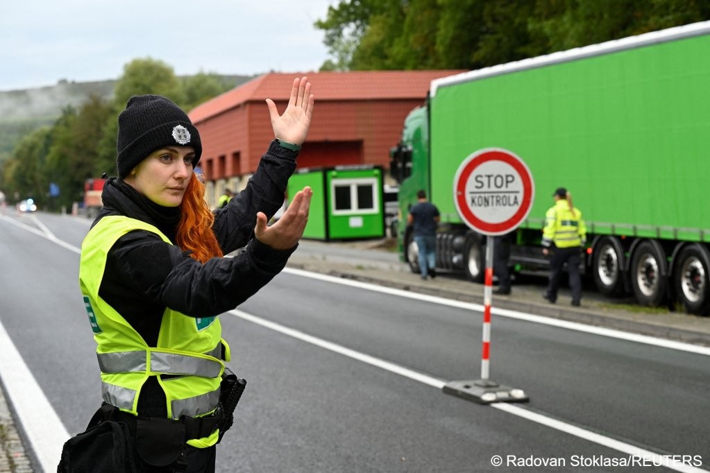 Czech bãi bỏ kiểm soát biên giới với Slovakia. (Nguồn: Reuters)