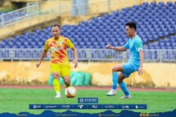 Chuyển nhượng cầu thủ V-League: Nguyễn Trọng Hoàng bất ngờ nói lời chia tay CLB Sông Lam Nghệ An