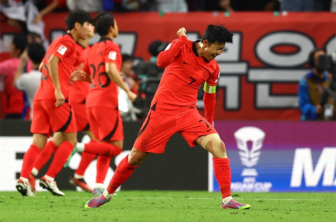 Asian Cup 2023: Hàn Quốc ngược dòng vào bán kết