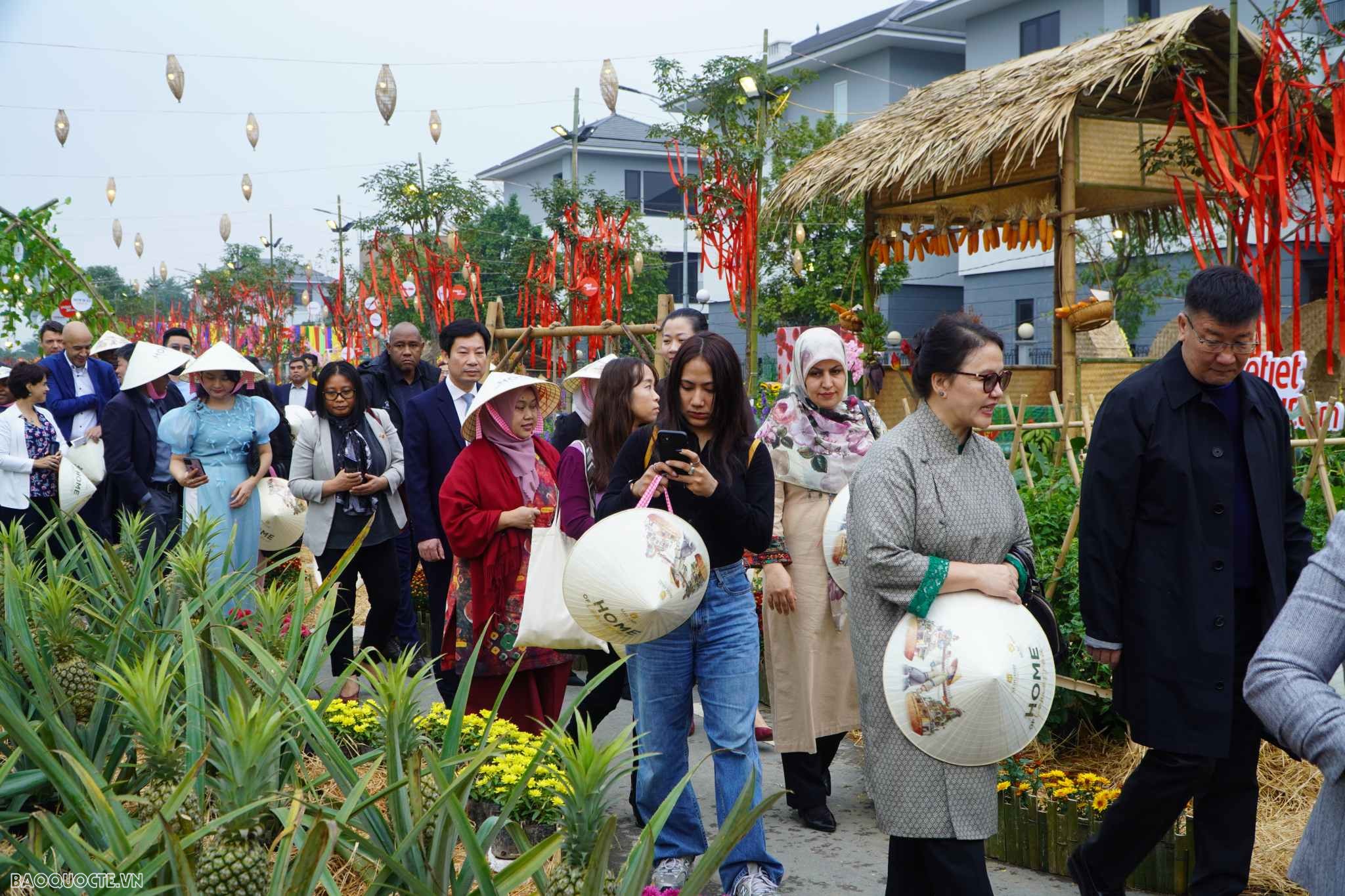 Đưa Tết cổ truyền tới gần hơn với bạn bè quốc tế