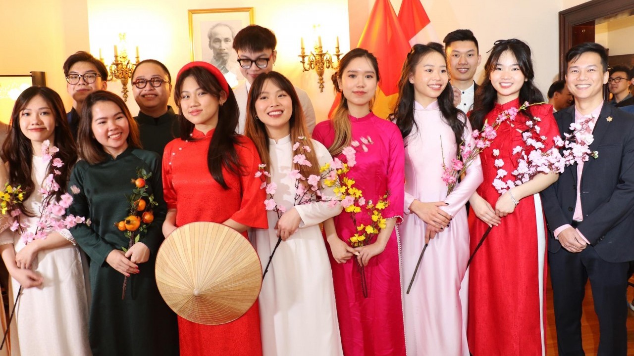 Xuân Giáp Thìn 2024: Duy trì những nét đẹp văn hóa Việt Nam tại Canada