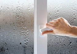 12 cách ngăn hơi nước ngưng tụ trong nhà khi thời tiết nồm ẩm