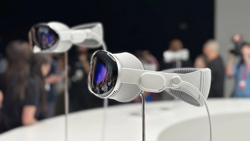 Kính Apple Vision Pro xách tay có giá tới 150 triệu đồng tại Việt Nam