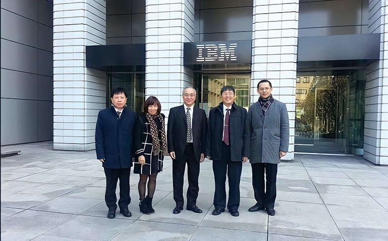Ông Lê Xuân Hải - Chủ tịch VietSoftware International cùng đoàn đến thăm và làm việc tại IBM Nhật Bản.