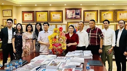 Lãnh đạo TP. Hồ Chí Minh chúc Tết cộng đồng doanh nhân người Việt Nam ở nước ngoài