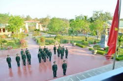 Thiêng liêng Lễ chào cờ đầu năm tại các đồn biên phòng ở Đắk Lắk