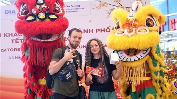 Localities welcome first tourists in Lunar New Year