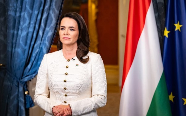 Lý do Tổng thống Hungary từ chức