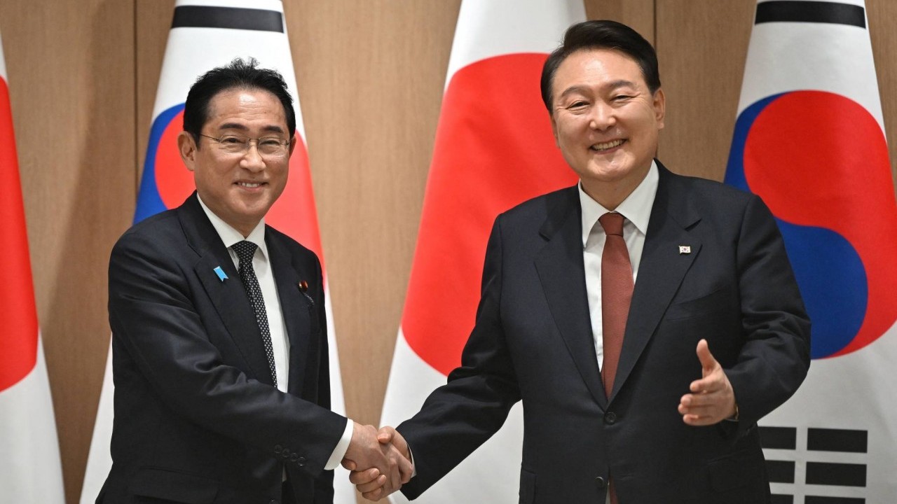 Nối lại hoạt động ngoại giao con thoi, Thủ tướng Nhật Bản cân nhắc thăm Hàn Quốc ngay tháng tới