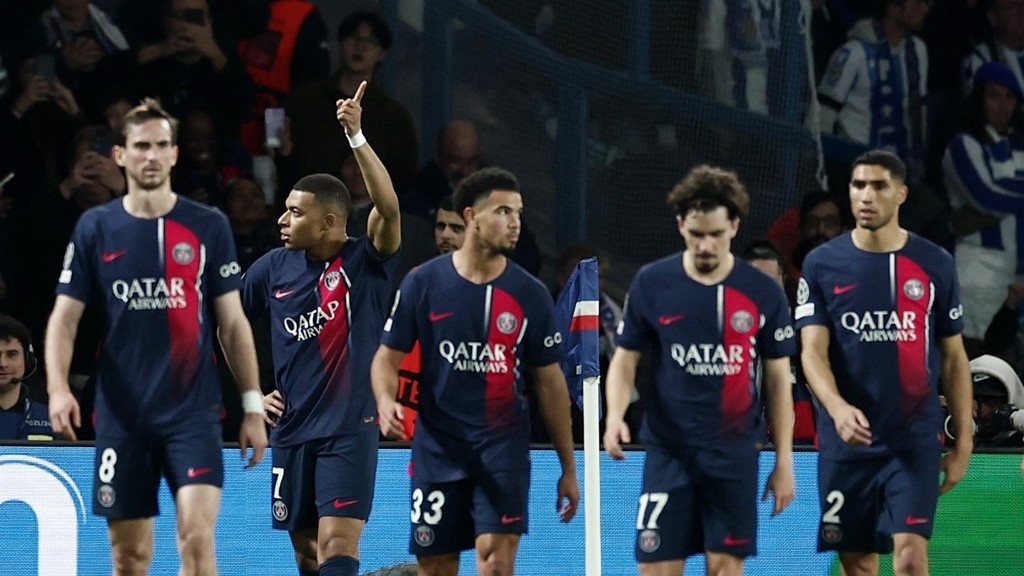 Champions League: Hình ảnh trận đấu Kylian Mbappe, Bradley Barcola ghi bàn, PSG thắng Real Sociedad