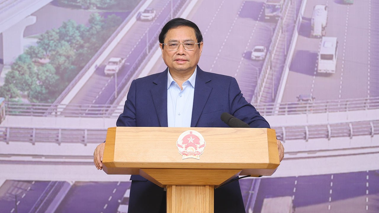 Thủ tướng Phạm Minh Chính phát biểu kết luận Phiên họp thứ 9 của Ban Chỉ đạo Nhà nước các công trình, dự án quan trọng quốc gia, trọng điểm ngành giao thông vận tải. (Nguồn: VGP News))
