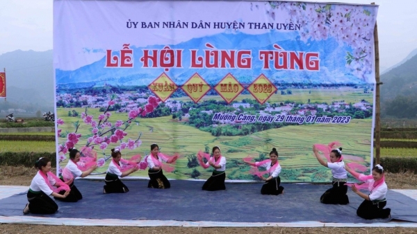 Lùng Tùng - lễ hội xuống đồng của người Thái ở Lai Châu