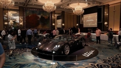 Cận cảnh siêu xe Pagani Utopia giá hơn 2,2 triệu USD đầu tiên tại Singapore