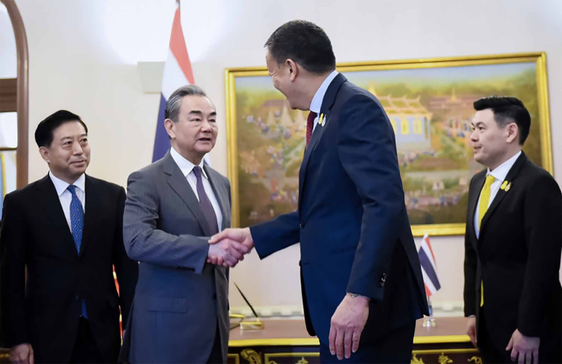 Thủ tướng Thái Lan Srettha Thavisin tiếp Ngoại trưởng Vương Nghị, ngày 29/1. (Nguồn: Chính phủ Thái Lan)