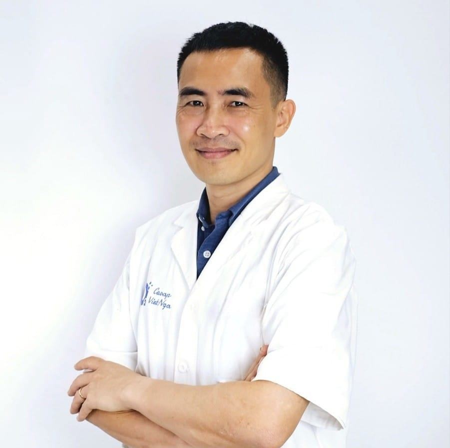 Bác sĩ Nguyễn Huy Hoàng