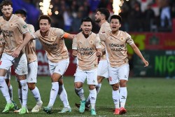 V-League 2023/24: HLV Kiatisuk tiết lộ bí quyết CLB Công an Hà Nội thắng CLB Thanh Hóa