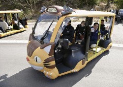 Nhật Bản: Tỉnh Aichi sắp đưa vào sử dụng xe điện hình mèo tốc độ thấp, du khách tự lái trong công viên
