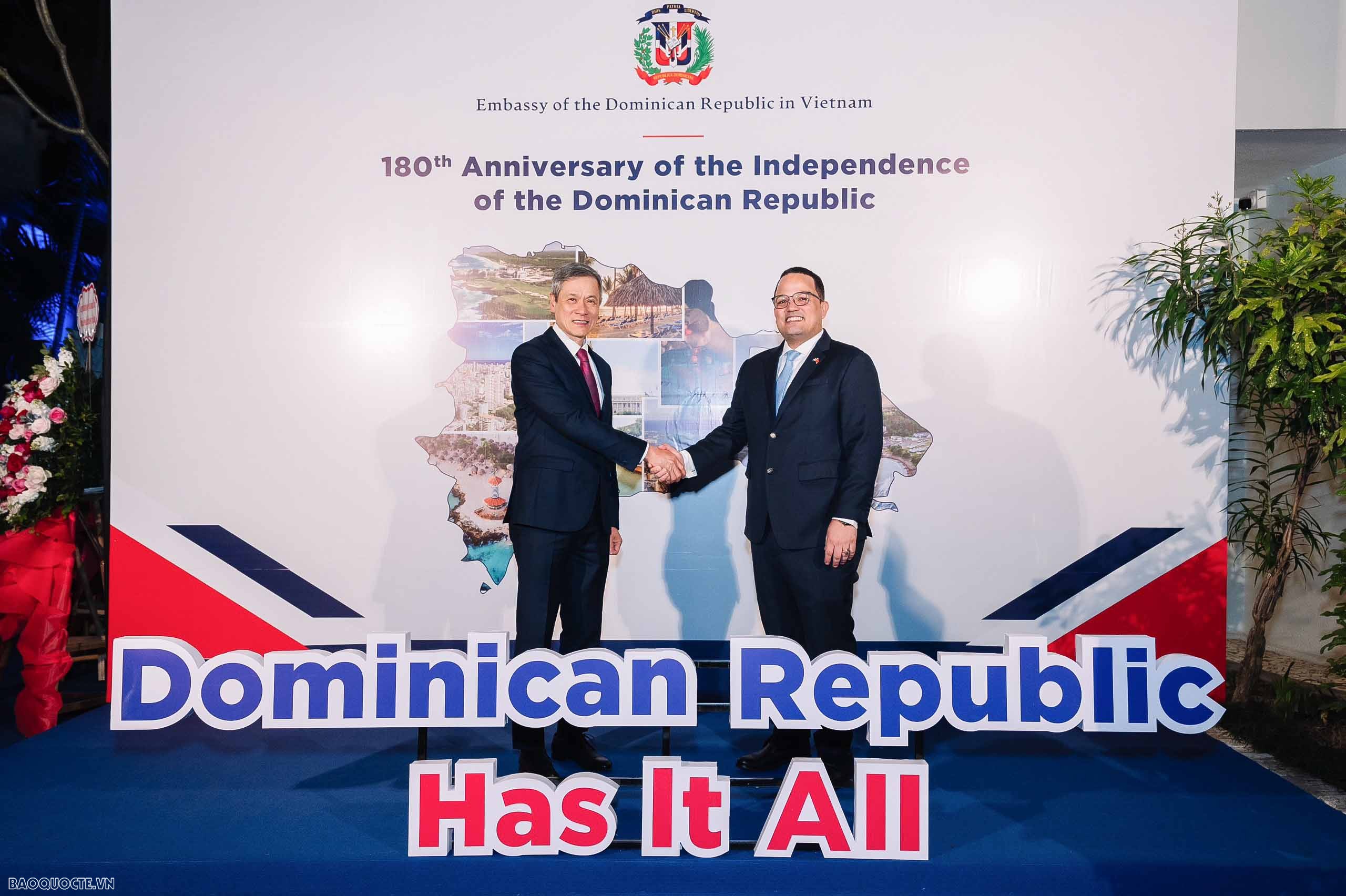 Dominica mong muốn Việt Nam sớm mở Đại sứ quán tại thủ đô Santo Domingo