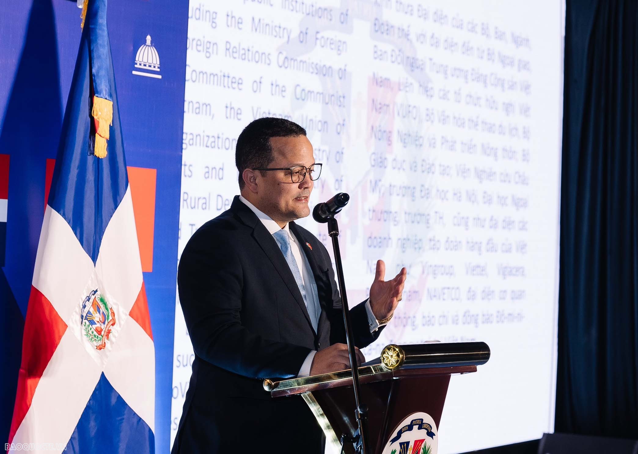 Dominica mong muốn Việt Nam sớm mở Đại sứ quán tại thủ đô Santo Domingo