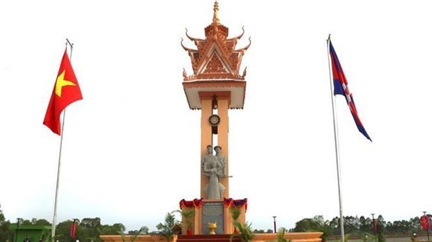 Vietnam - Cambodia Friendship Monument inaugurated in Svay Rieng