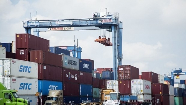 Vietnam's trade surplus reaches 4.72 billion USD in Jan-Feb: GSO