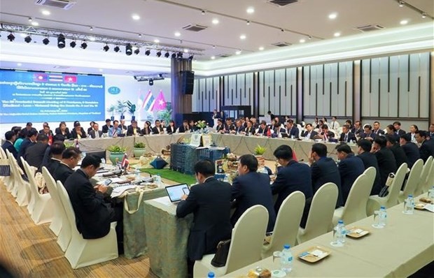 Vietnamese, Lao, Thai localities boost comprehensive cooperation mechanism: Conference in Sakon Nakhon