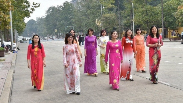 Vietnam Ao Dai Week 2024: Promoting the value of the traditional costume