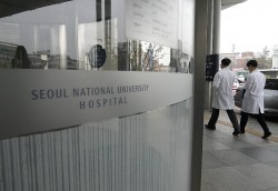 Chính phủ đã nhượng bộ, vẫn không có đột phá trong bế tắc y tế tại Hàn Quốc