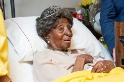 Bí quyết sống khỏe của cụ bà được mệnh danh 'người Mỹ già nhất còn sống'